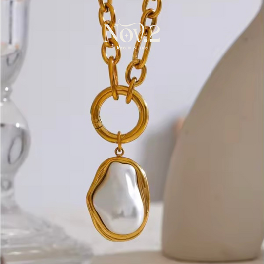 Ana Necklace